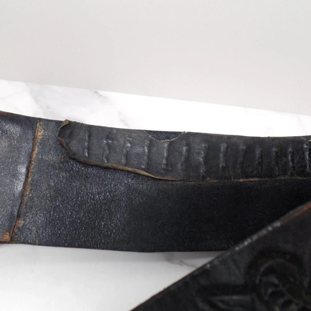 Vintage Black Leather Mexican Loop Cowboy Holster/Gun Belt, Floral Pattern